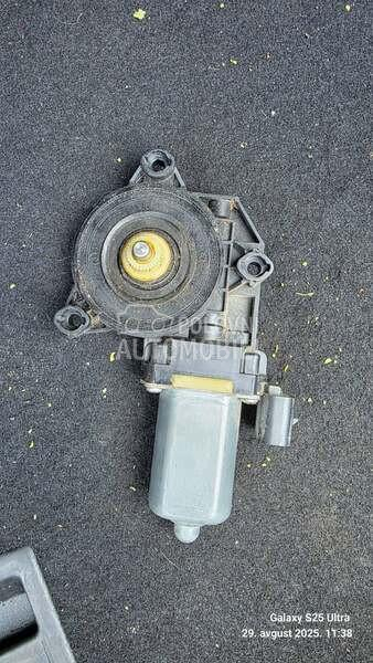 Motorić podizaca stakla alfa