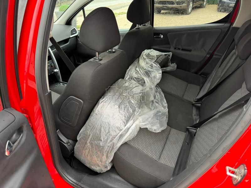 Peugeot 207 iz CH org Km