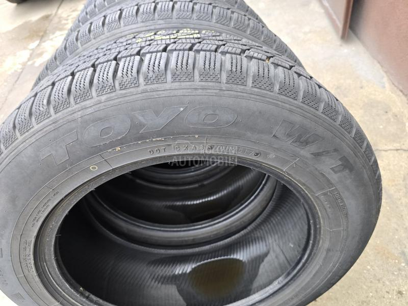 Toyo 225/65 R18 Zimska