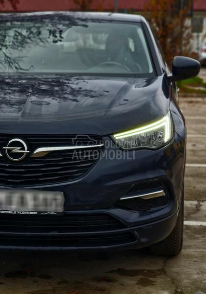 Opel Grandland X 