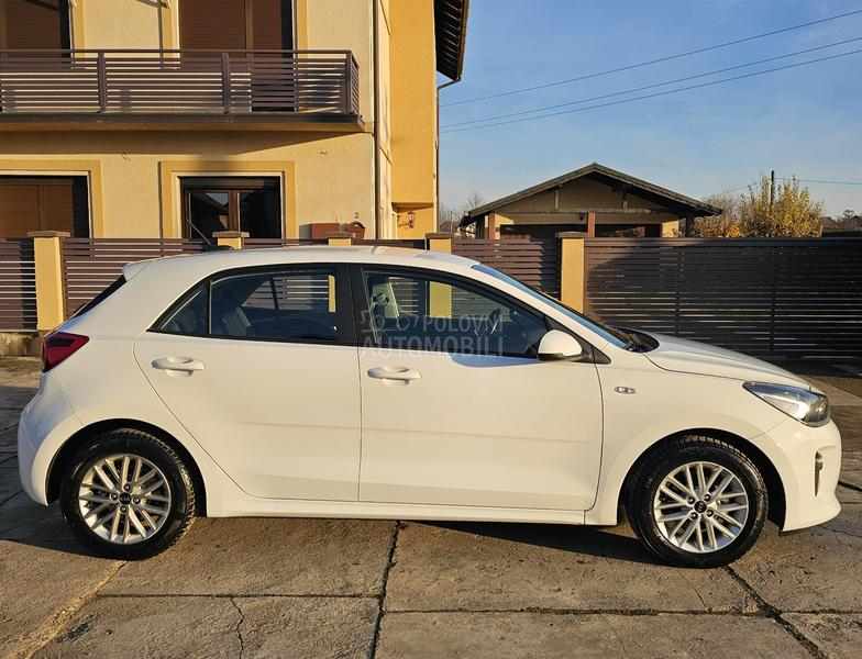 Kia Rio //TOOP STANjE