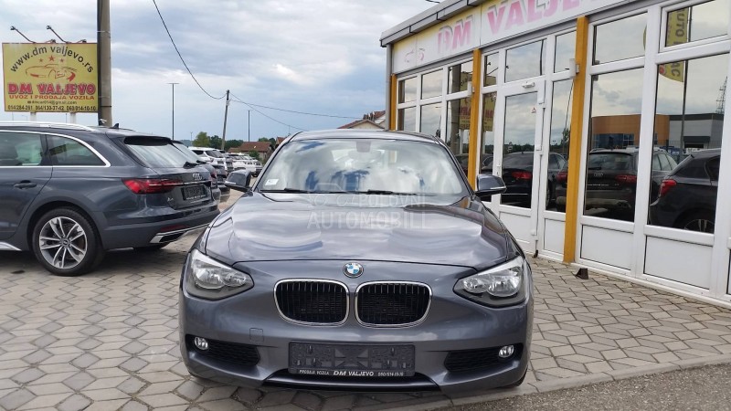 BMW 118 2.0 IZUZZETNO STANJE