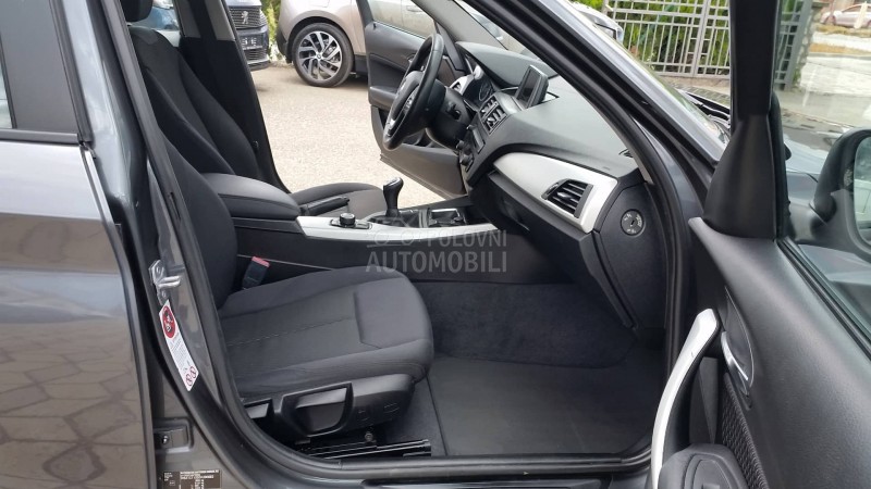 BMW 118 2.0 IZUZZETNO STANJE