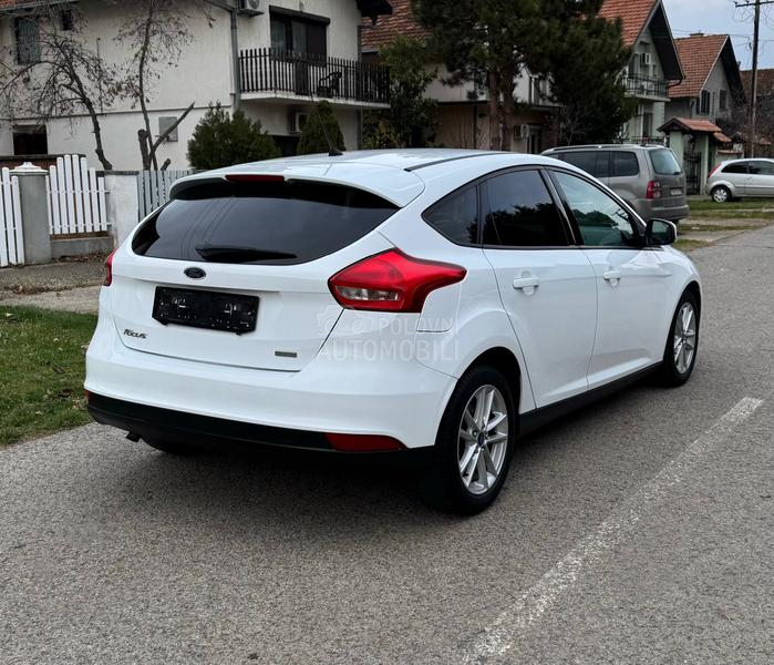 Ford Focus 1.0 TITANIUM