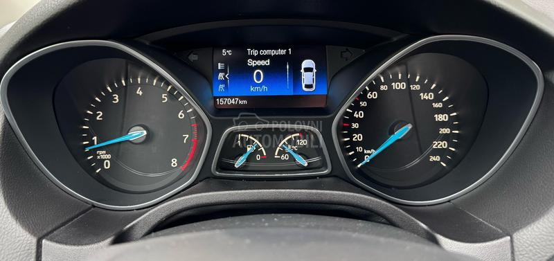 Ford Focus 1.0 TITANIUM