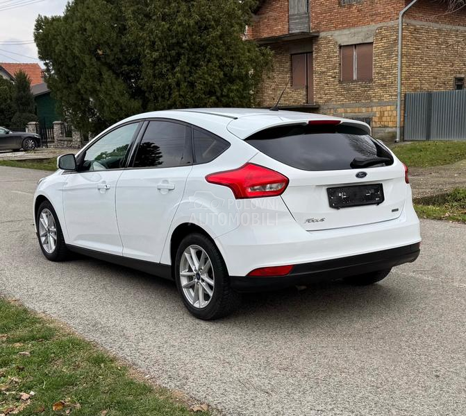 Ford Focus 1.0 TITANIUM