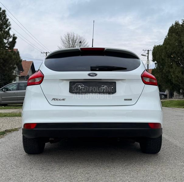 Ford Focus 1.0 TITANIUM