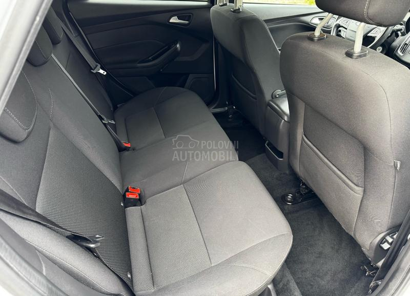 Ford Focus 1.0 TITANIUM