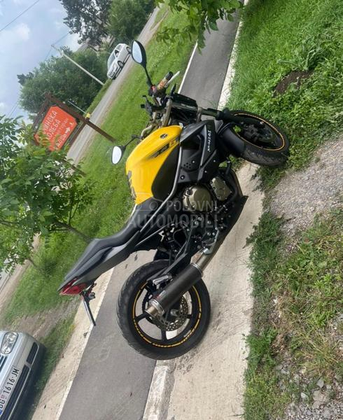 Yamaha XJ6