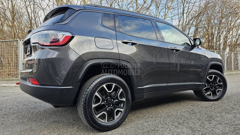 Jeep Compass 2.0 170Trailhawk 4WD