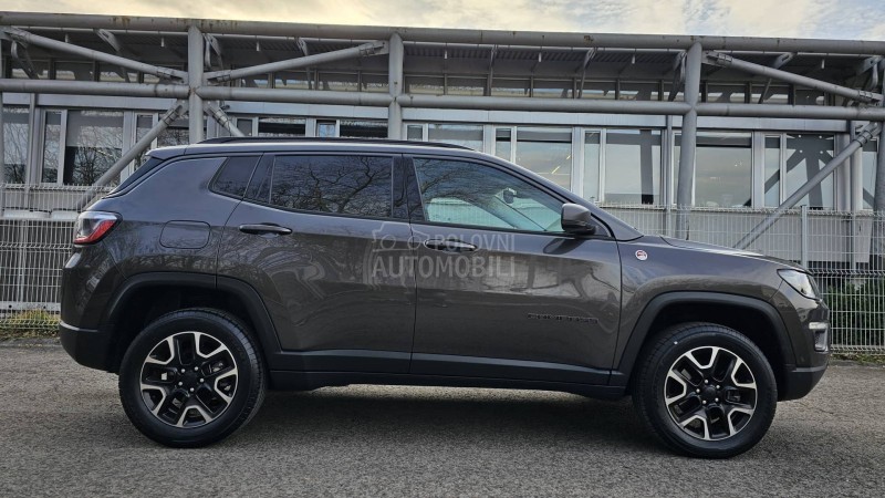 Jeep Compass 2.0 170Trailhawk 4WD