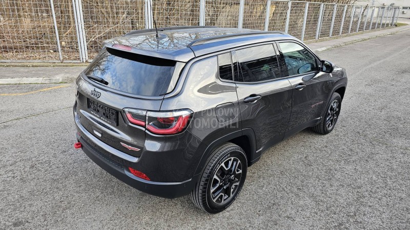 Jeep Compass 2.0 170Trailhawk 4WD