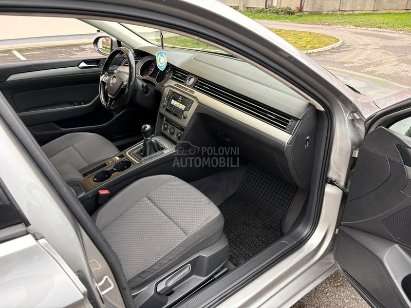 Volkswagen Passat B8 1.6 Tdi Bluemontion