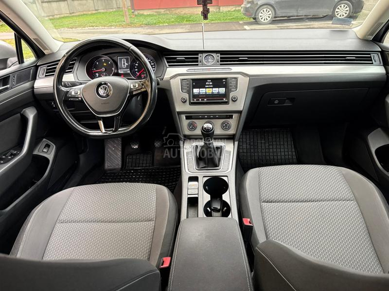 Volkswagen Passat B8 1.6 Tdi Bluemontion