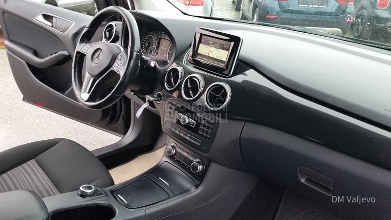 Mercedes Benz B 180 BLUEEFFICIENCY/AUT