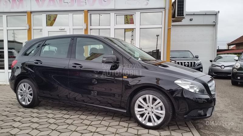 Mercedes Benz B 180 BLUEEFFICIENCY/AUT