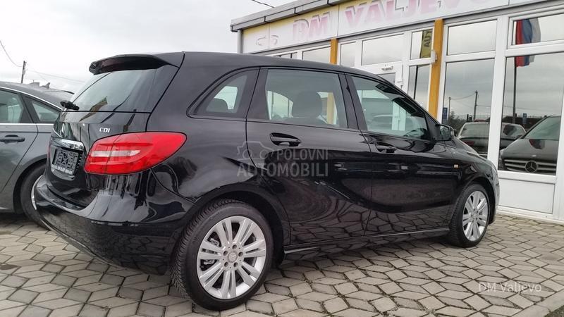 Mercedes Benz B 180 BLUEEFFICIENCY/AUT