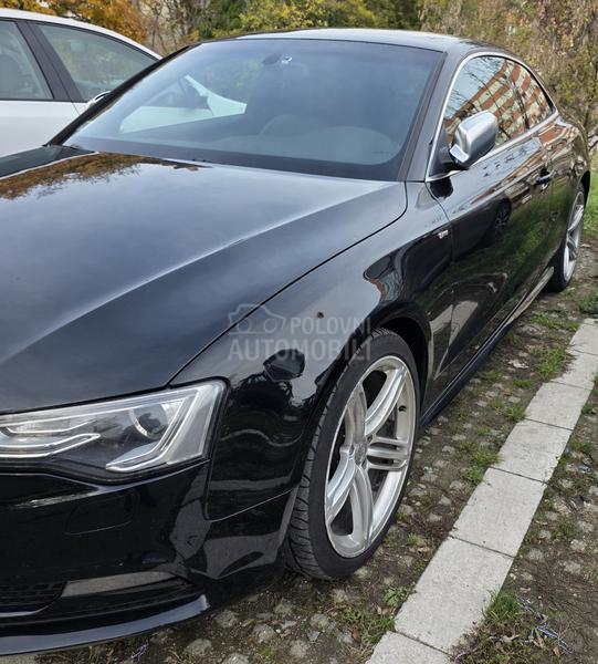Audi A5 S line