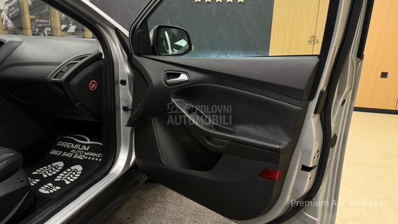Ford Focus //1.5 TDCI/N.AVI/NOV