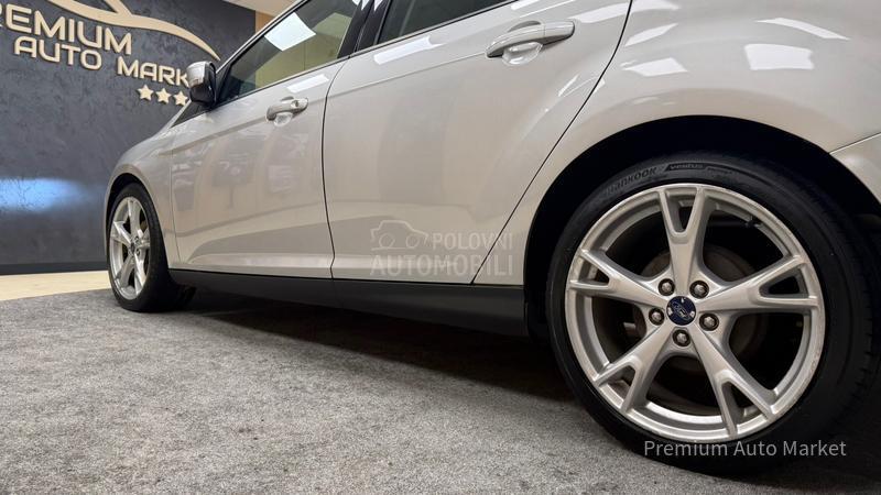 Ford Focus //1.5 TDCI/N.AVI/NOV