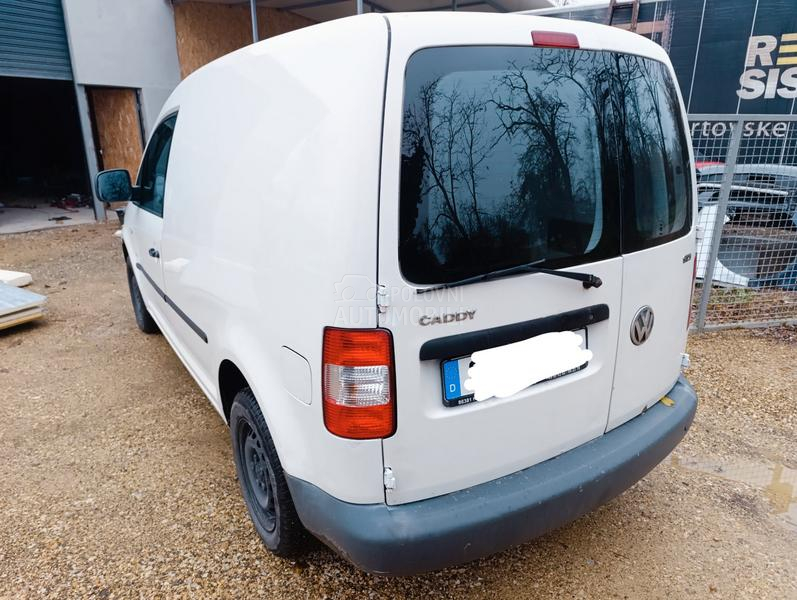Volkswagen Caddy sdi 2005. god. -  kompletan auto u delovima