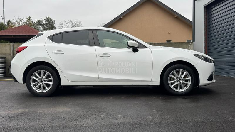 Mazda 3 2.0 SkyActive
