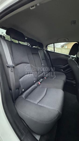Mazda 3 2.0 SkyActive