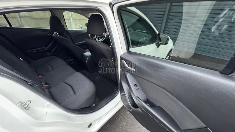 Mazda 3 2.0 SkyActive