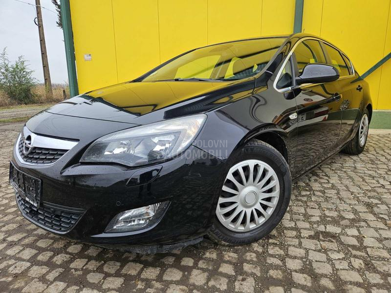 Opel Astra J ZA TRG.OVCE/TO.P CEN