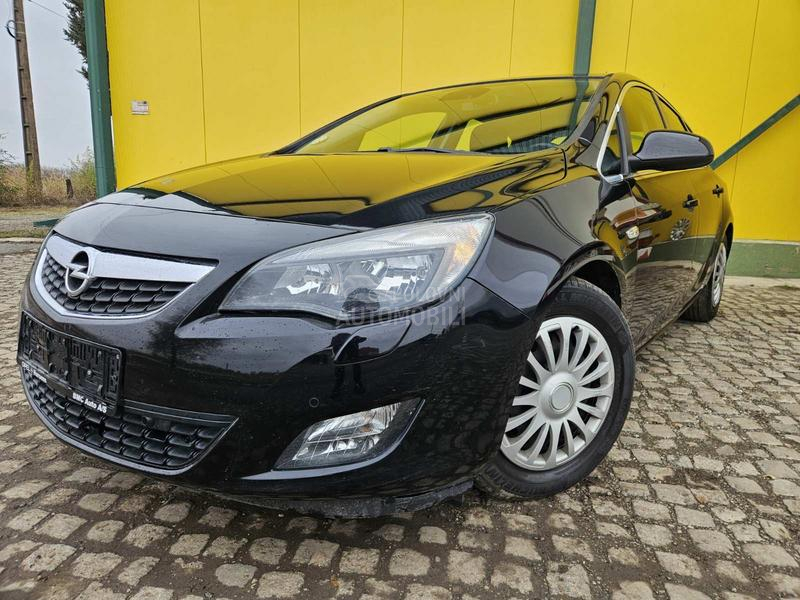 Opel Astra J ZA TRG.OVCE/TO.P CEN