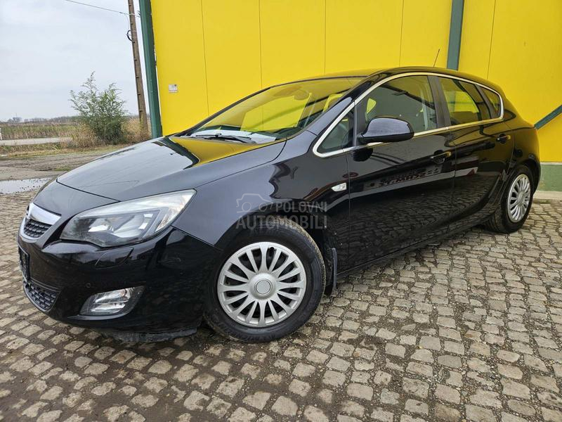 Opel Astra J ZA TRG.OVCE/TO.P CEN