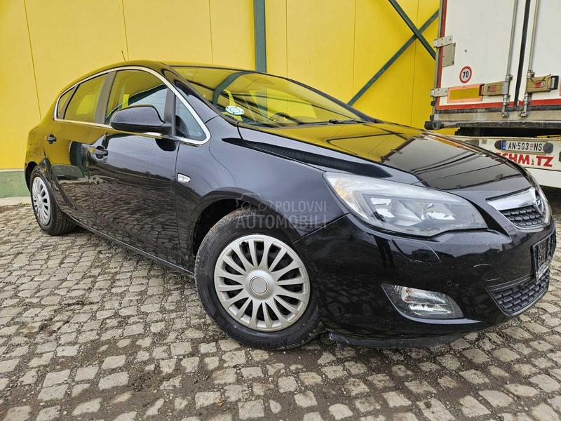 Opel Astra J ZA TRG.OVCE/TO.P CEN