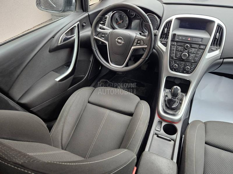 Opel Astra J ZA TRG.OVCE/TO.P CEN