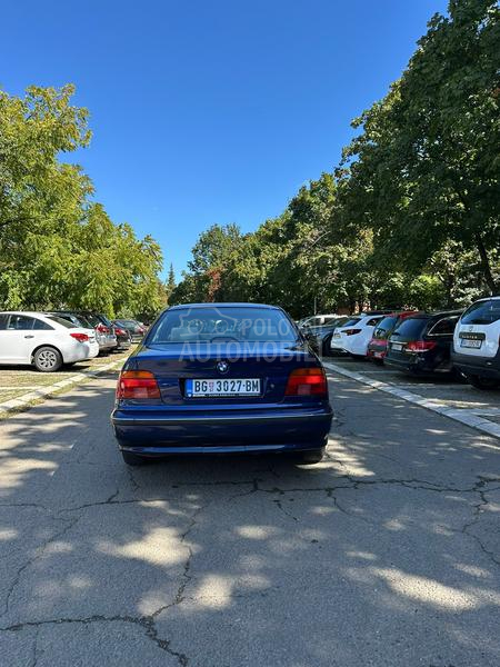 BMW 520 i