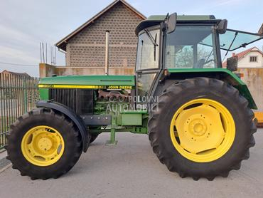 John Deere 3350