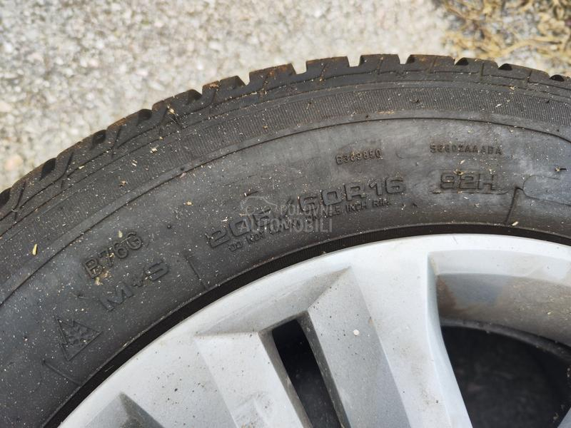 Čelične felne NOV SET GUMA I FELNI 16" 4 x 100