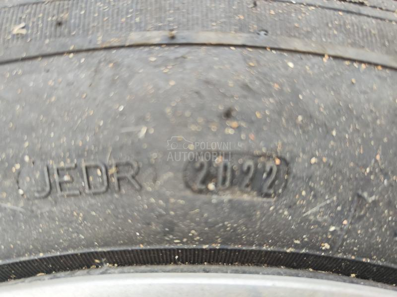 Čelične felne NOV SET GUMA I FELNI 16" 4 x 100