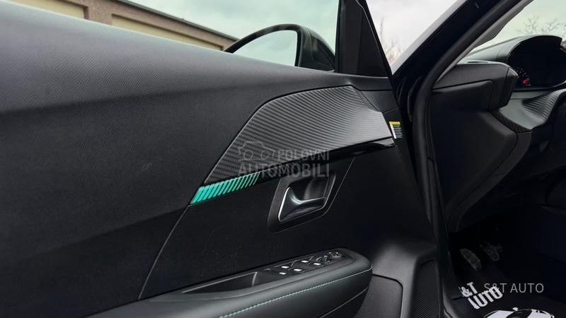 Peugeot 208 1.5 HDI/ ALLURE/ LED