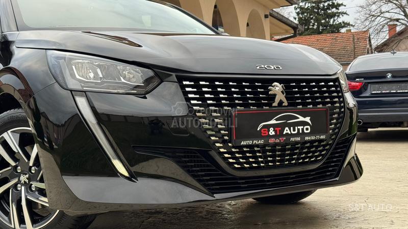 Peugeot 208 1.5 HDI/ ALLURE/ LED