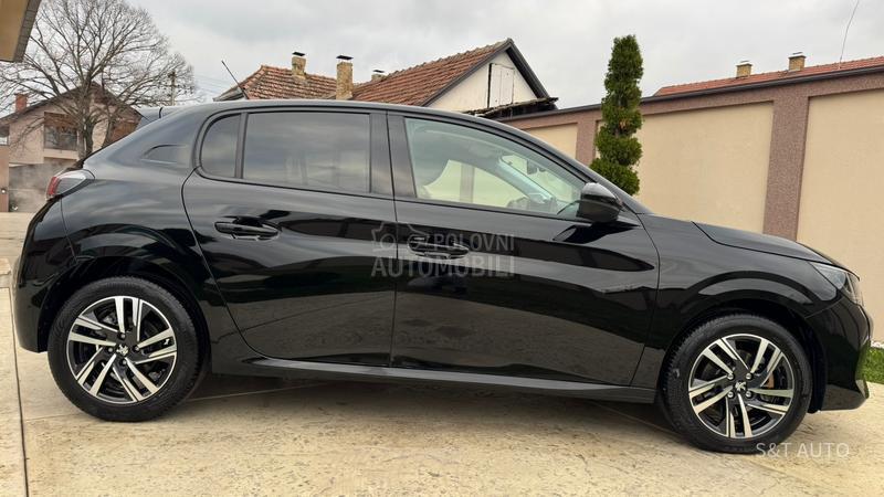 Peugeot 208 1.5 HDI/ ALLURE/ LED