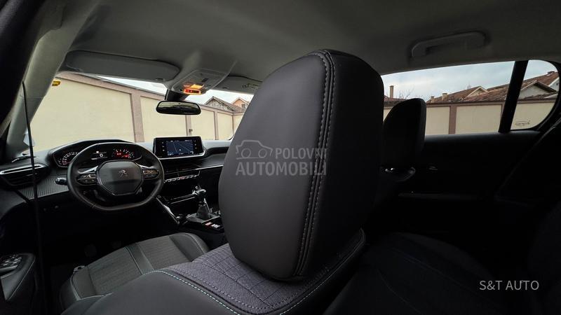 Peugeot 208 1.5 HDI/ ALLURE/ LED