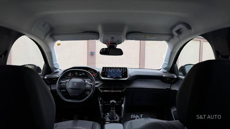 Peugeot 208 1.5 HDI/ ALLURE/ LED