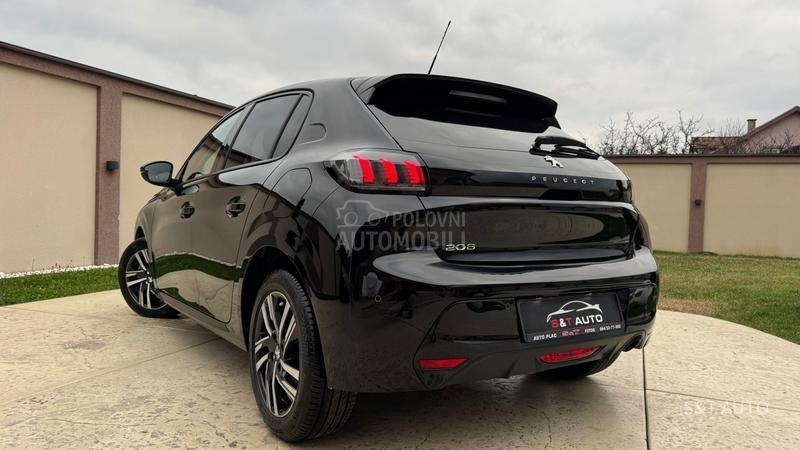 Peugeot 208 1.5 HDI/ ALLURE/ LED