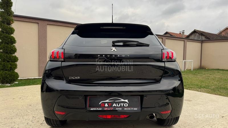 Peugeot 208 1.5 HDI/ ALLURE/ LED