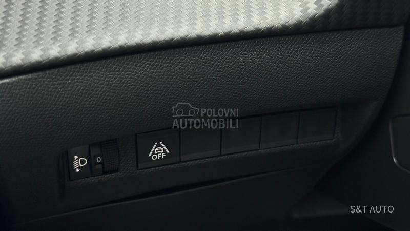 Peugeot 208 1.5 HDI/ ALLURE/ LED
