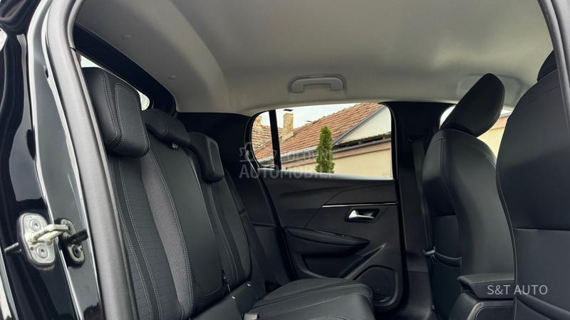 Peugeot 208 1.5 HDI/ ALLURE/ LED