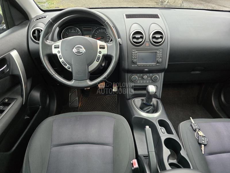 Nissan Qashqai 1.6