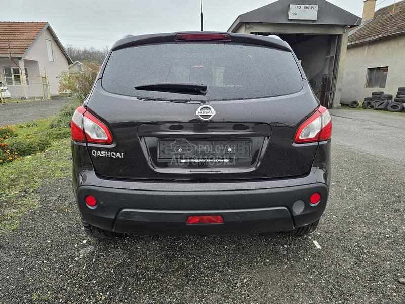 Nissan Qashqai 1.6