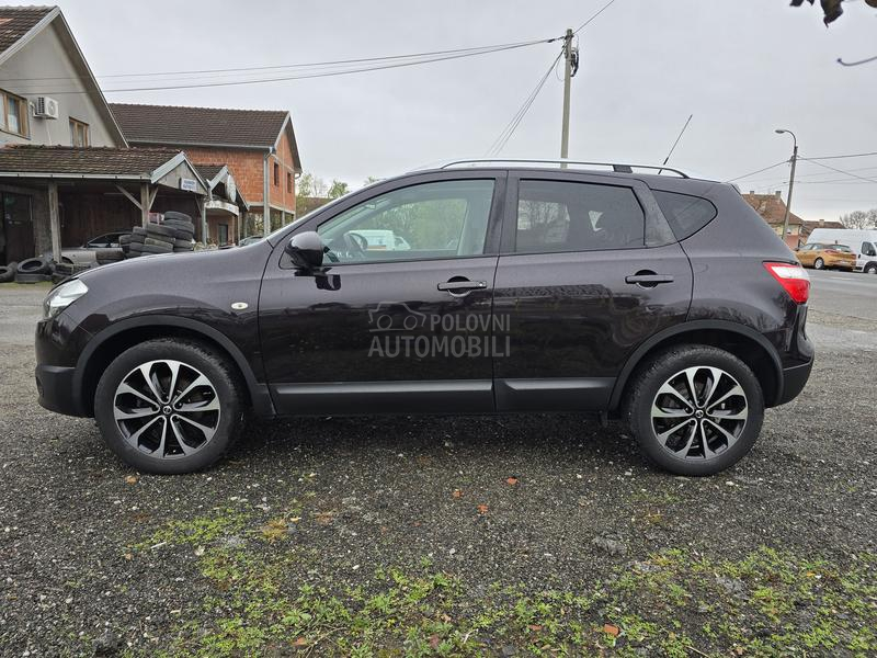 Nissan Qashqai 1.6