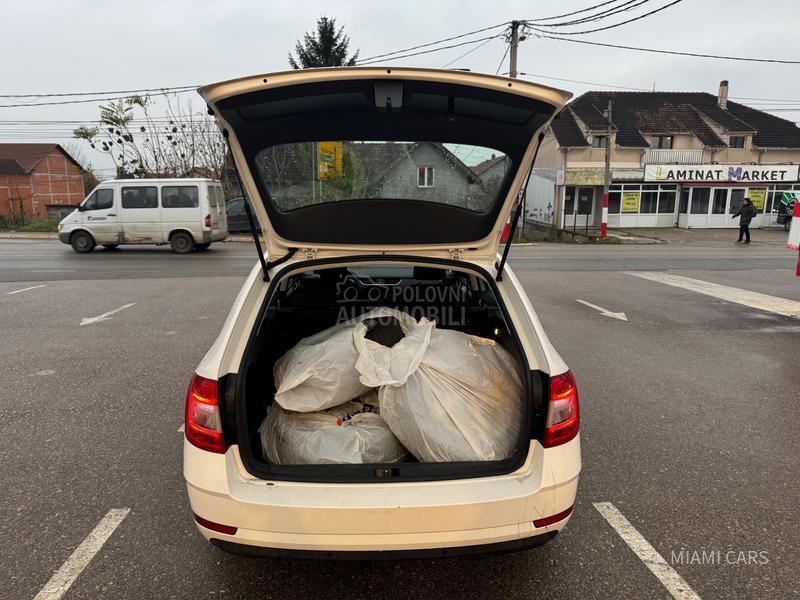 Škoda Octavia 1.6 TDi /SWIISS/